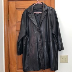 Leather Jones New York Coat. XL in good condition.